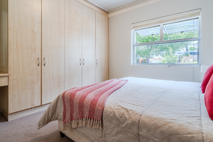 2 Bedroom Property for Sale in Camps Bay Western Cape